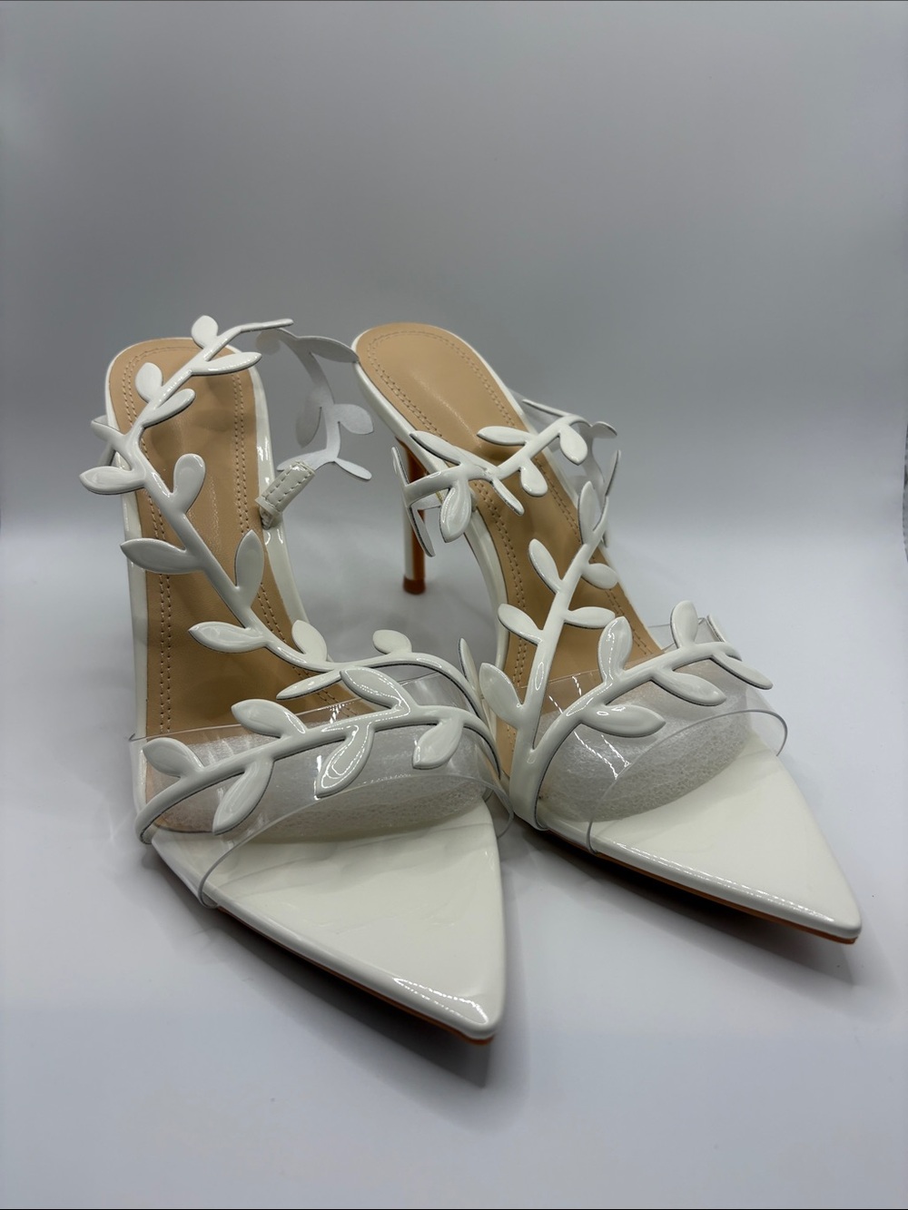 White Leaf-Accent Pointed Toe High Heel Sandals
